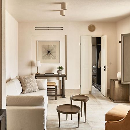 Parilio, A Member Of Design Hotels 나오우사 외부 사진