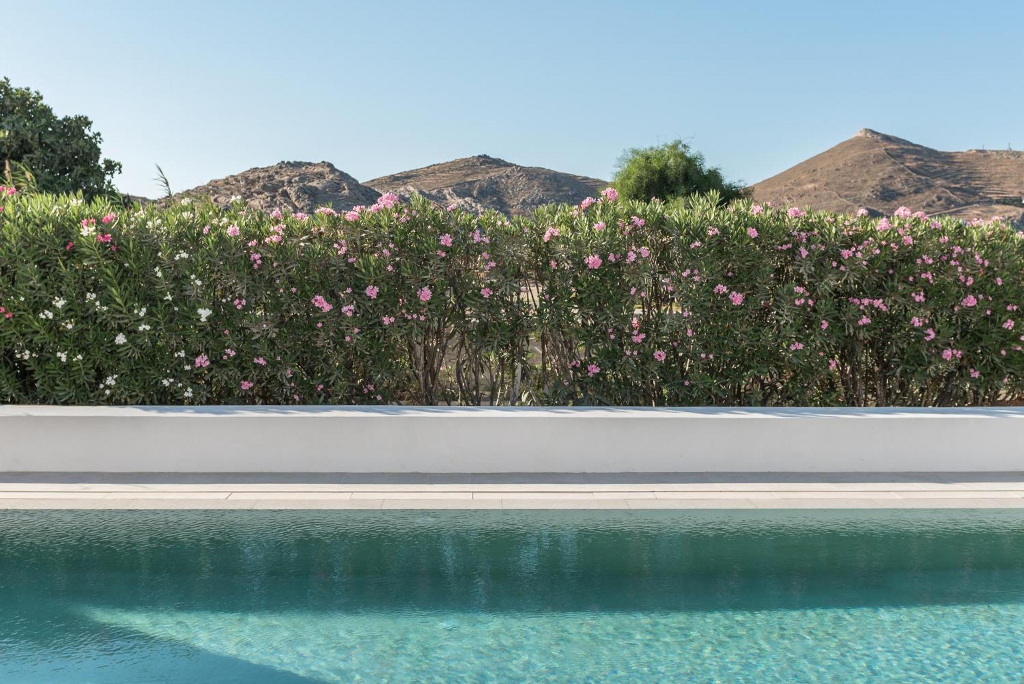 Parilio, A Member Of Design Hotels 나오우사 외부 사진